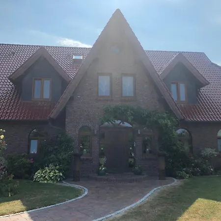 Holiday home Hillrichshof Neuharlingersiel